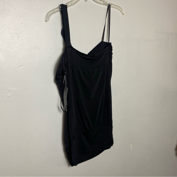 ’ Rampage Stretch One-shoulder Top (L) - Picture 6 of 7